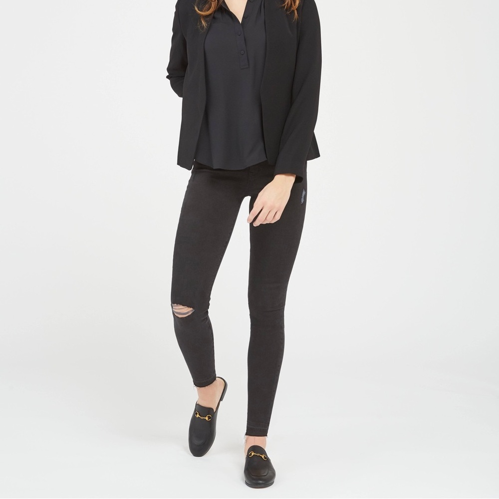 SPANX
Women's Distressed Denim Skinny Pants